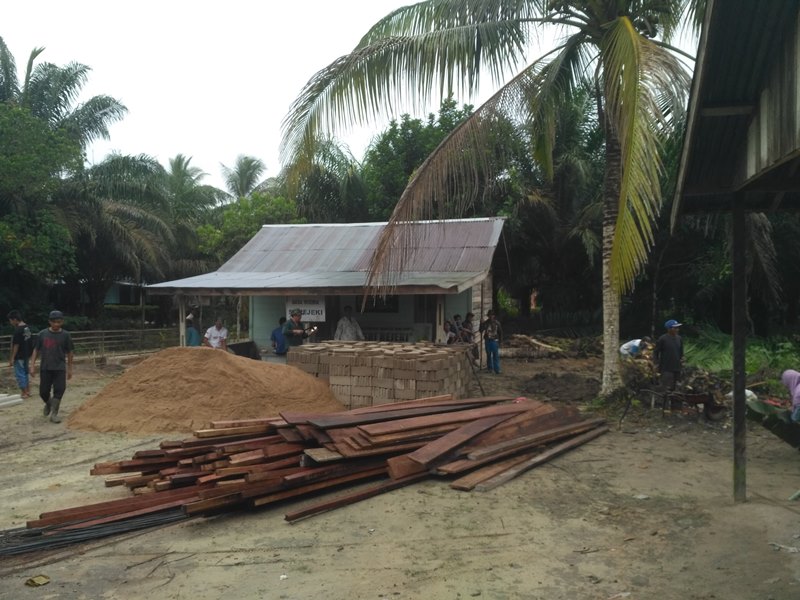Pembangunan rumah produksi KWT (Kelompok Wanita Tani) Sri Rejeki sudah siap dilaksanakan
