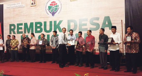 mantap-bumdes-kja-terbaik-nasional1.jpg